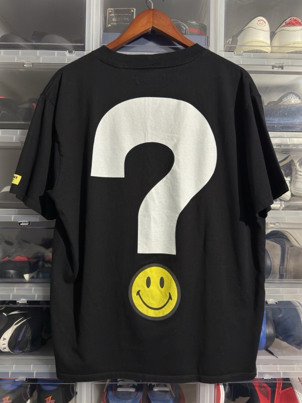 GUESS Originals x Chinatown Market Black Smiley Graphic Crew Tee Men’s L